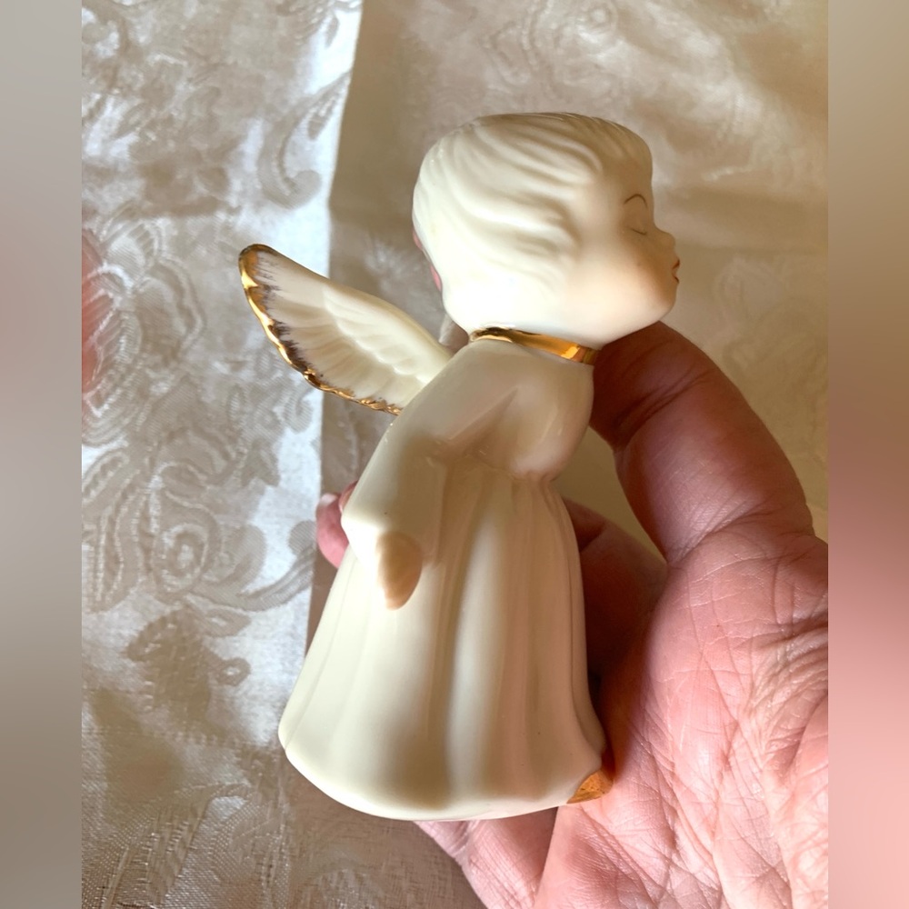 Vintage Ceramic Kissing Angel